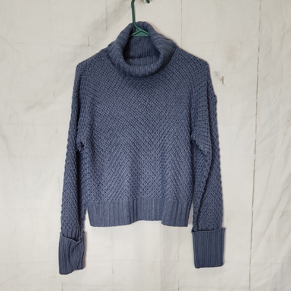 Pink Rose Blue Turtleneck Knit Sweater